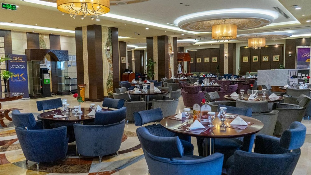 On-site restaurant at Al Safwah Hotel 3. On-site restaurant at Al Safwah Hotel 3.